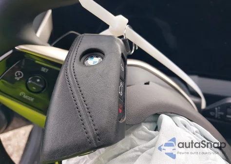 2025 BMW X3 30 xDrive z USA, uszkodzony, nr VIN 5UX53GP01S9033548